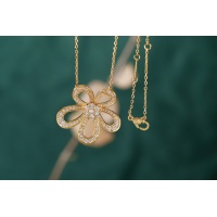 Van Cleef & Arpels Necklaces For Women #1041255