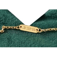 Cheap Van Cleef &amp; Arpels Necklaces For Women #1041255 Replica Wholesale [$36.00 USD] [ITEM#1041255] on Replica Van Cleef &amp; Arpels Necklaces