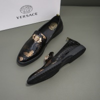 Versace Leather Shoes For Men #1042364