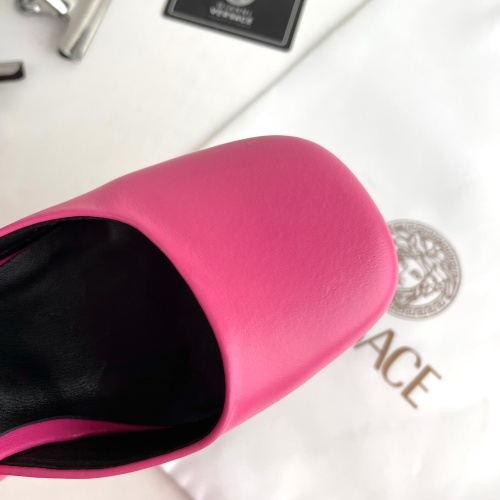 Cheap Versace Sandal For Women #1043715 Replica Wholesale [$130.00 USD] [ITEM#1043715] on Replica Versace Sandal