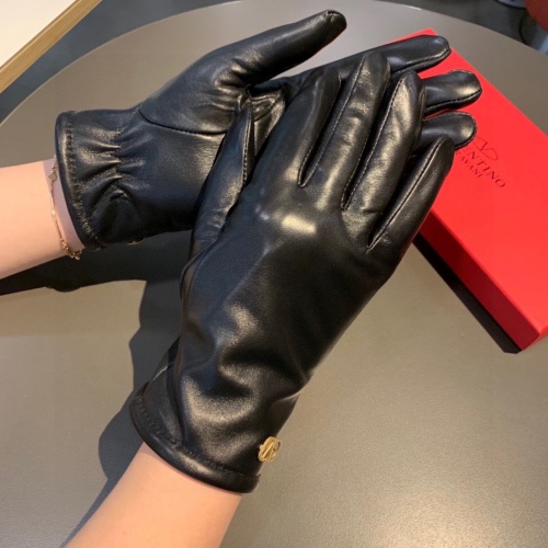 Cheap Valentino Gloves For Women #1044821 Replica Wholesale [$48.00 USD] [ITEM#1044821] on Replica Valentino Gloves