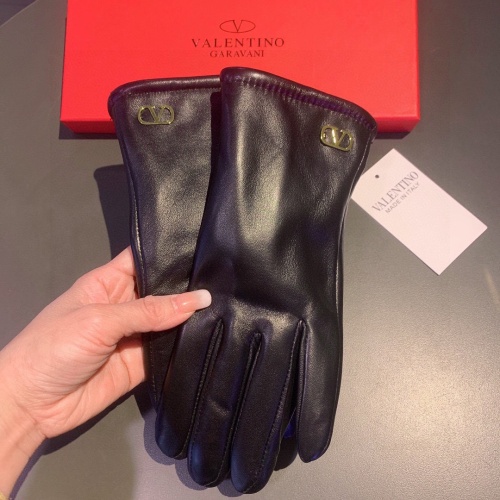 Cheap Valentino Gloves For Women #1044821 Replica Wholesale [$48.00 USD] [ITEM#1044821] on Replica Valentino Gloves