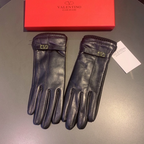 Cheap Valentino Gloves For Women #1044822 Replica Wholesale [$48.00 USD] [ITEM#1044822] on Replica Valentino Gloves