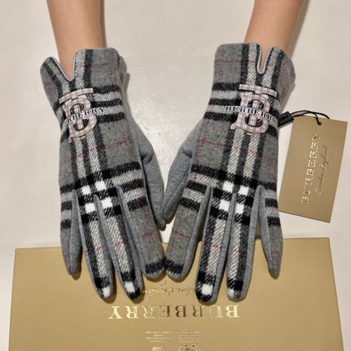 Cheap Burberry Gloves #1044845 Replica Wholesale [$40.00 USD] [ITEM#1044845] on Replica Burberry Gloves