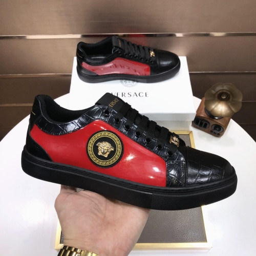 Cheap Versace Casual Shoes For Men #1045102 Replica Wholesale [$80.00 USD] [ITEM#1045102] on Replica Versace Casual Shoes
