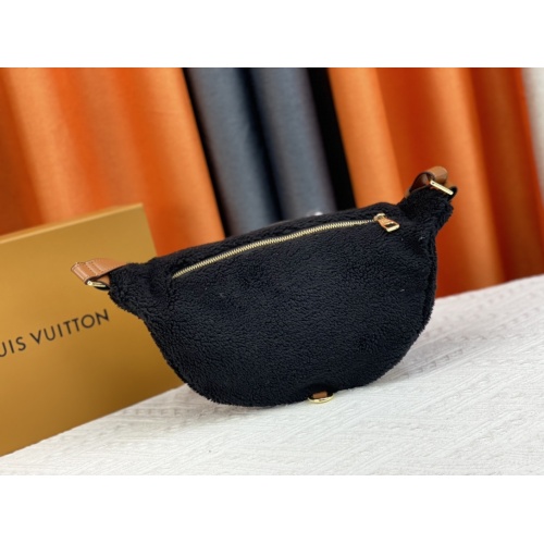 Cheap Louis Vuitton LV AAA Quality Belt Bags For Women #1045984 Replica Wholesale [$64.00 USD] [ITEM#1045984] on Replica Louis Vuitton LV AAA Quality Belt Bags