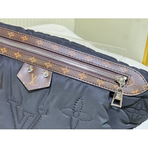 Cheap Louis Vuitton LV AAA Quality Belt Bags For Women #1046025 Replica Wholesale [$72.00 USD] [ITEM#1046025] on Replica Louis Vuitton LV AAA Quality Belt Bags