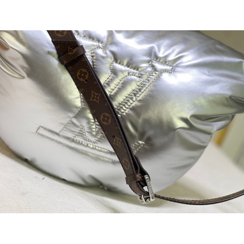 Cheap Louis Vuitton LV AAA Quality Belt Bags For Women #1046026 Replica Wholesale [$72.00 USD] [ITEM#1046026] on Replica Louis Vuitton LV AAA Quality Belt Bags