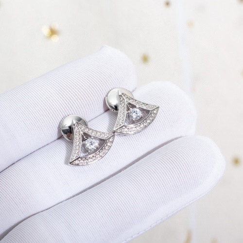 Cheap Bvlgari Earrings For Women #1046272 Replica Wholesale [$34.00 USD] [ITEM#1046272] on Replica Bvlgari Earrings