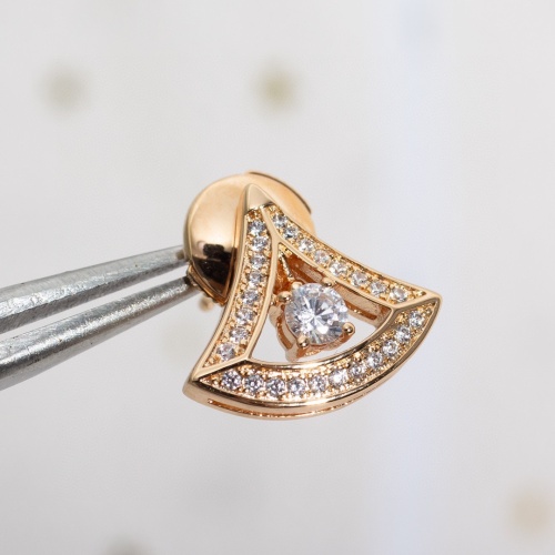Cheap Bvlgari Earrings For Women #1046273 Replica Wholesale [$34.00 USD] [ITEM#1046273] on Replica Bvlgari Earrings