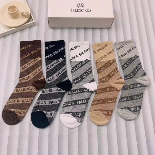 Cheap Balenciaga Socks #1046846 Replica Wholesale [$27.00 USD] [ITEM#1046846] on Replica Balenciaga Socks
