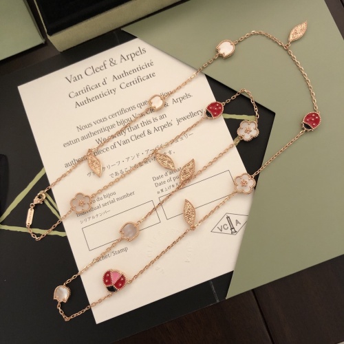 Cheap Van Cleef &amp; Arpels Necklaces For Women #1048068 Replica Wholesale [$48.00 USD] [ITEM#1048068] on Replica Van Cleef &amp; Arpels Necklaces