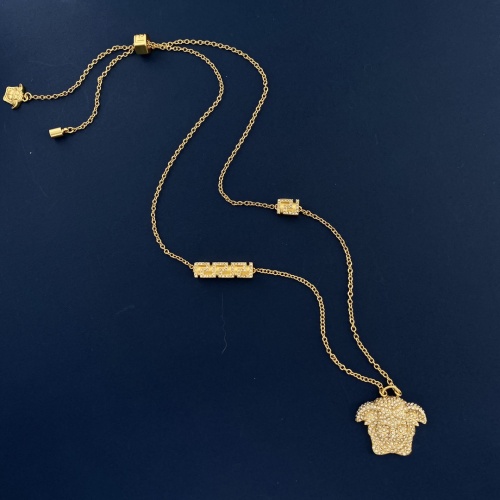 Cheap Versace Necklace #1048073 Replica Wholesale [$36.00 USD] [ITEM#1048073] on Replica Versace Necklaces