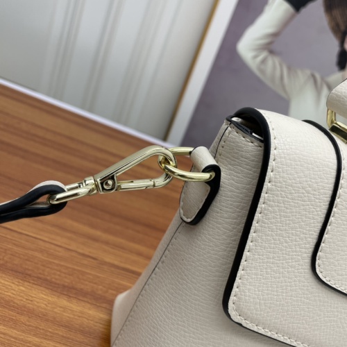 Cheap Bvlgari AAA Quality Messenger Bags For Women #1049133 Replica Wholesale [$102.00 USD] [ITEM#1049133] on Replica Bvlgari AAA Messenger Bags