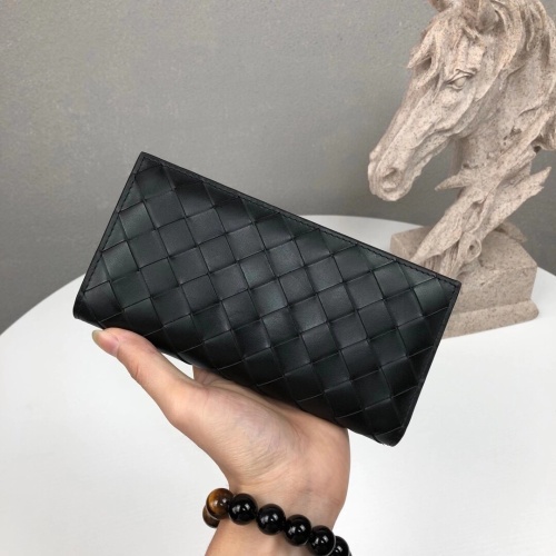 Cheap Bottega Veneta AAA Man Wallets #1049673 Replica Wholesale [$48.00 USD] [ITEM#1049673] on Replica Bottega Veneta AAA Man Wallets