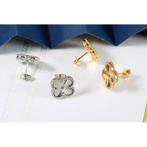 Cheap Van Cleef &amp; Arpels Earrings For Women #1050254 Replica Wholesale [$29.00 USD] [ITEM#1050254] on Replica Van Cleef &amp; Arpels Earrings