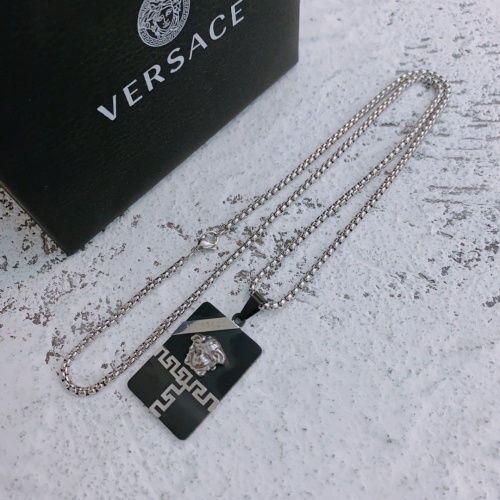 Cheap Versace Necklace #1050610 Replica Wholesale [$40.00 USD] [ITEM#1050610] on Replica Versace Necklaces