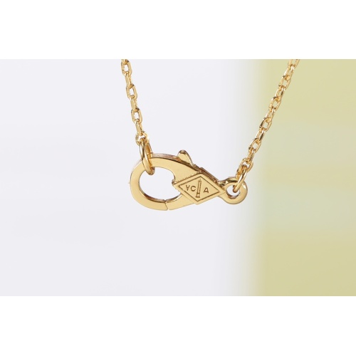 Cheap Van Cleef &amp; Arpels Necklaces For Women #1050628 Replica Wholesale [$27.00 USD] [ITEM#1050628] on Replica Van Cleef &amp; Arpels Necklaces