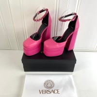 Versace Sandal For Women #1043715