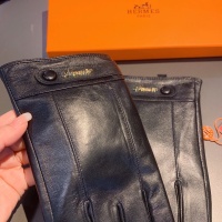 Cheap Hermes Gloves For Men #1044857 Replica Wholesale [$56.00 USD] [ITEM#1044857] on Replica Hermes Gloves