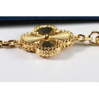Cheap Van Cleef &amp; Arpels Bracelet For Women #1050515 Replica Wholesale [$39.00 USD] [ITEM#1050515] on Replica Van Cleef &amp; Arpels Bracelets