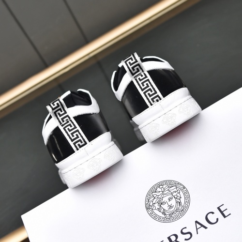 Cheap Versace Casual Shoes For Men #1051181 Replica Wholesale [$76.00 USD] [ITEM#1051181] on Replica Versace Casual Shoes