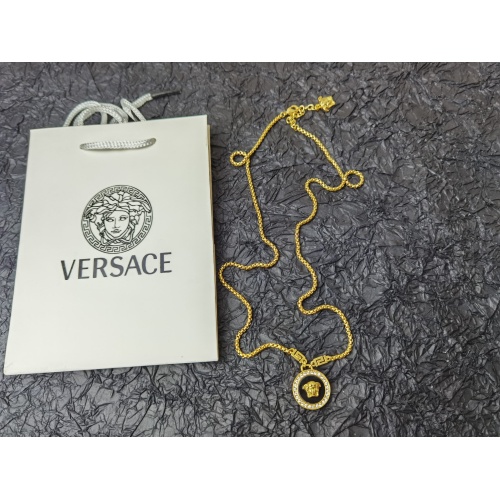 Cheap Versace Necklace #1051439 Replica Wholesale [$29.00 USD] [ITEM#1051439] on Replica Versace Necklaces