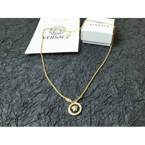 Cheap Versace Necklace #1051439 Replica Wholesale [$29.00 USD] [ITEM#1051439] on Replica Versace Necklaces