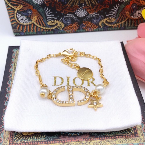 Cheap Christian Dior Bracelet For Women #1051891 Replica Wholesale [$29.00 USD] [ITEM#1051891] on Replica Christian Dior Bracelets