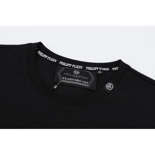 Cheap Philipp Plein PP T-Shirts Short Sleeved For Men #1052688 Replica Wholesale [$27.00 USD] [ITEM#1052688] on Replica Philipp Plein PP T-Shirts