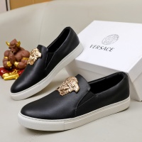 Versace Casual Shoes For Men #1051207