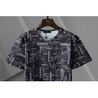 Cheap Versace T-Shirts Short Sleeved For Men #1052449 Replica Wholesale [$25.00 USD] [ITEM#1052449] on Replica Versace T-Shirts