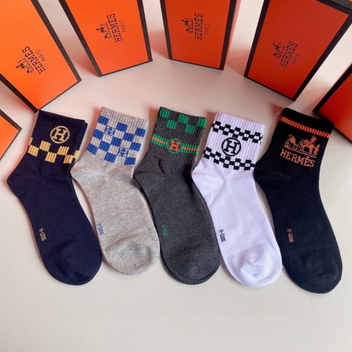 Cheap Hermes Socks #1055520 Replica Wholesale [$27.00 USD] [ITEM#1055520] on Replica Hermes Socks