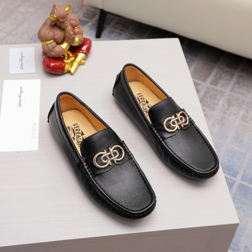 Cheap Salvatore Ferragamo Leather Shoes For Men #1056285 Replica Wholesale [$68.00 USD] [ITEM#1056285] on Replica Salvatore Ferragamo Leather Shoes