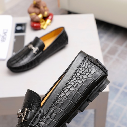 Cheap Versace Leather Shoes For Men #1056291 Replica Wholesale [$68.00 USD] [ITEM#1056291] on Replica Versace Leather Shoes