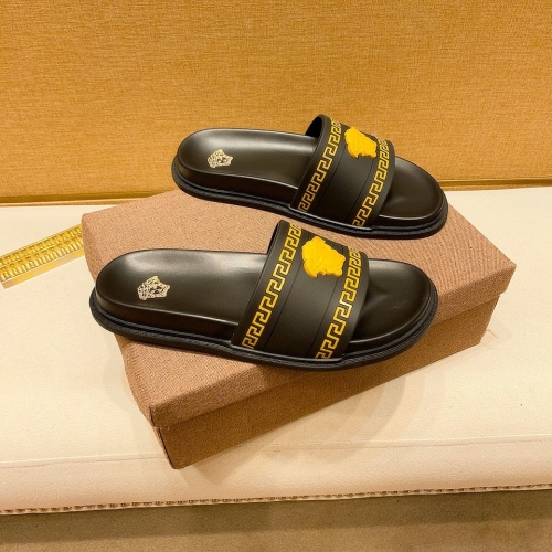Cheap Versace Slippers For Men #1058467 Replica Wholesale [$48.00 USD] [ITEM#1058467] on Replica Versace Slippers