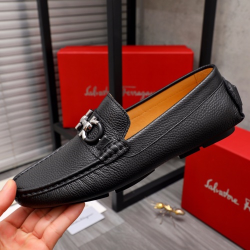 Cheap Salvatore Ferragamo Leather Shoes For Men #1058661 Replica Wholesale [$68.00 USD] [ITEM#1058661] on Replica Salvatore Ferragamo Leather Shoes