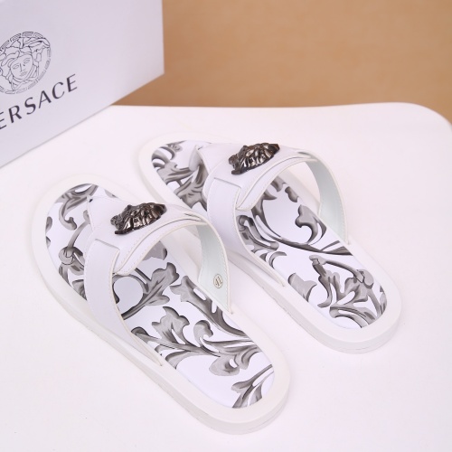 Cheap Versace Slippers For Men #1060219 Replica Wholesale [$48.00 USD] [ITEM#1060219] on Replica Versace Slippers