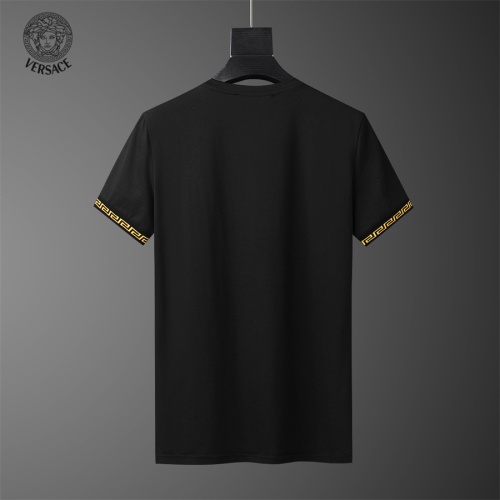 Cheap Versace Tracksuits Short Sleeved For Men #1064853 Replica Wholesale [$68.00 USD] [ITEM#1064853] on Replica Versace Tracksuits