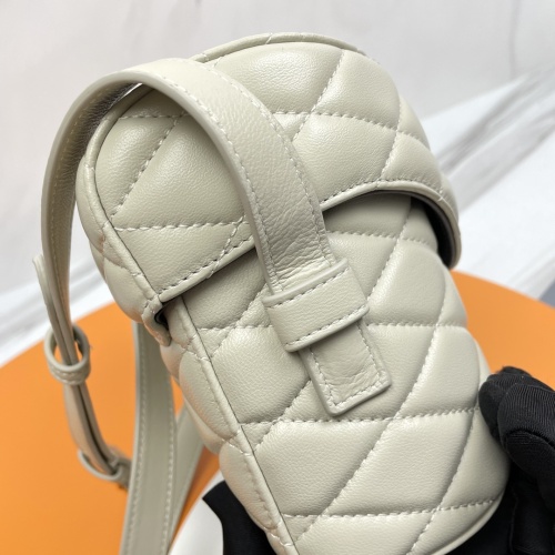 Cheap Yves Saint Laurent YSL AAA Quality Messenger Bags For Women #1064928 Replica Wholesale [$220.00 USD] [ITEM#1064928] on Replica Yves Saint Laurent YSL AAA Quality Messenger Bags