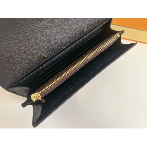 Cheap Louis Vuitton LV Wallets Women #1065094 Replica Wholesale [$40.00 USD] [ITEM#1065094] on Replica Louis Vuitton LV Wallets