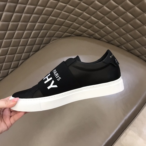 Cheap Givenchy Casual Shoes For Men #1065221 Replica Wholesale [$72.00 USD] [ITEM#1065221] on Replica Givenchy Casual Shoes