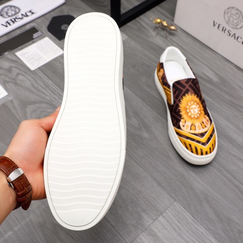 Cheap Versace Casual Shoes For Men #1065759 Replica Wholesale [$72.00 USD] [ITEM#1065759] on Replica Versace Casual Shoes