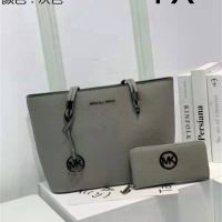 Michael Kors Handbags For Women #1058567