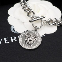 Cheap Versace Necklace #1062748 Replica Wholesale [$29.00 USD] [ITEM#1062748] on Replica Versace Necklaces