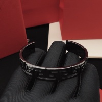 Cheap Versace Bracelet #1063332 Replica Wholesale [$32.00 USD] [ITEM#1063332] on Replica Versace Bracelets