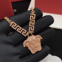 Cheap Versace Necklace #1063340 Replica Wholesale [$38.00 USD] [ITEM#1063340] on Replica Versace Necklaces