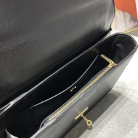 Cheap Versace AAA Quality Messenger Bags For Women #1064411 Replica Wholesale [$132.00 USD] [ITEM#1064411] on Replica Versace AAA Quality Messenger Bags