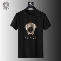 Cheap Versace Tracksuits Short Sleeved For Men #1064851 Replica Wholesale [$68.00 USD] [ITEM#1064851] on Replica Versace Tracksuits