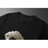 Cheap Versace Tracksuits Short Sleeved For Men #1064851 Replica Wholesale [$68.00 USD] [ITEM#1064851] on Replica Versace Tracksuits